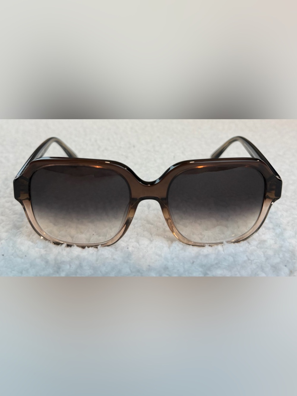 COACH • Transparent Brown Gradient HC8335U Square Prescription Sunglasses - Picture 6 of 11